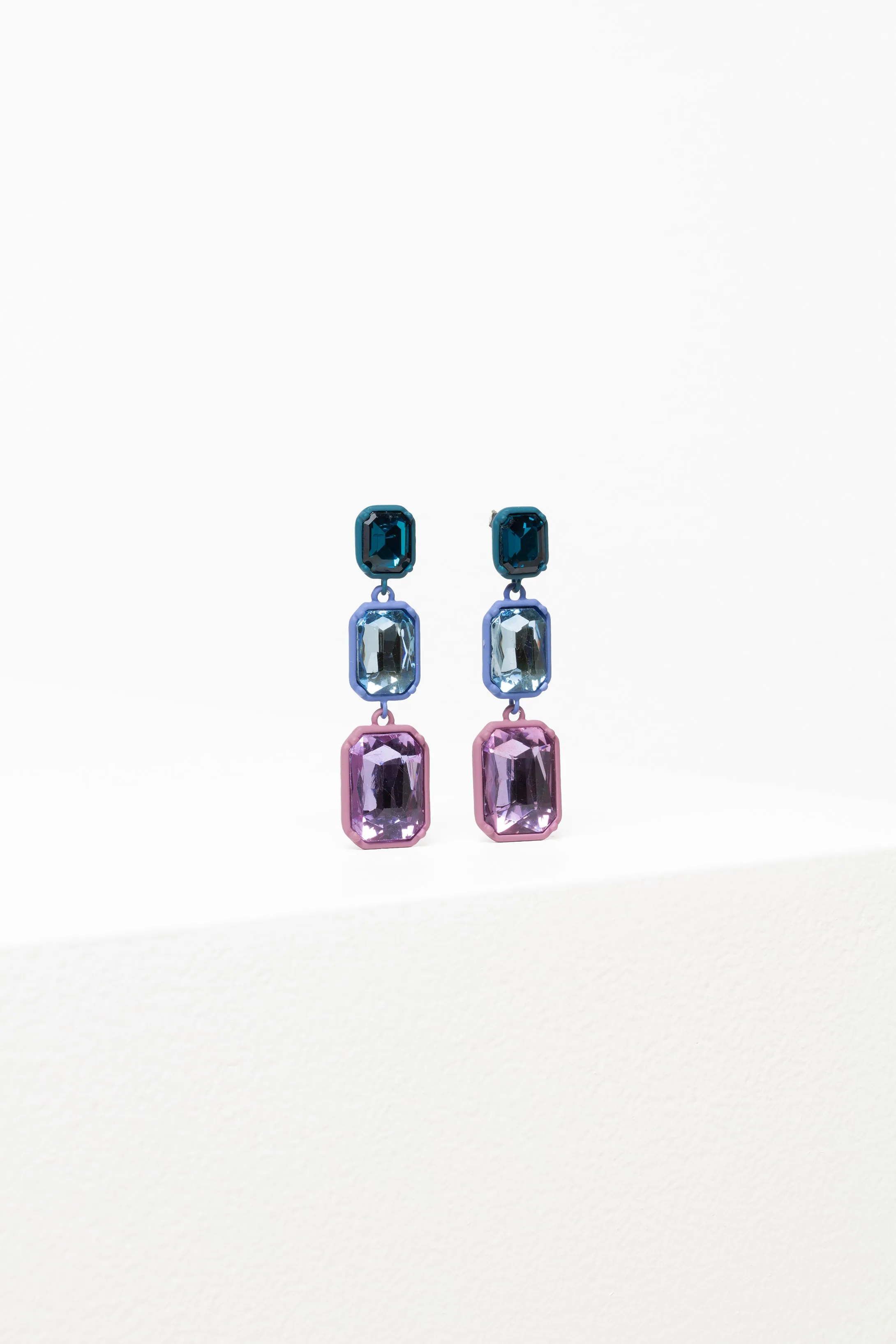 Jule Drop Earring