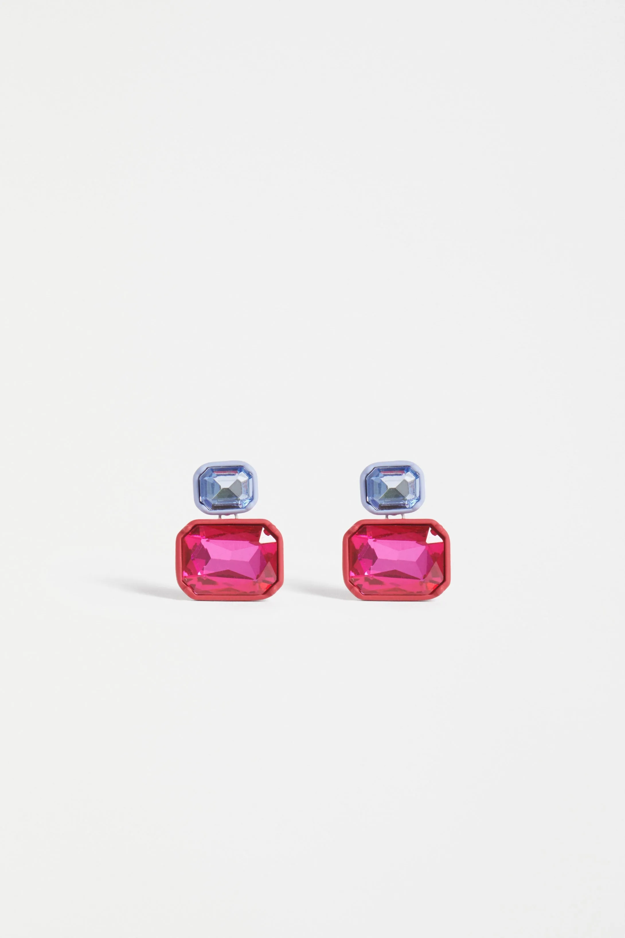 Jule Stud Earring